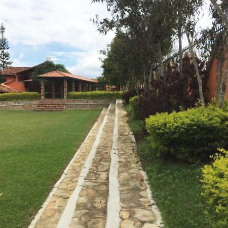 Hotel Cristo Rey Campestre Los Santos  Kültér fotó
