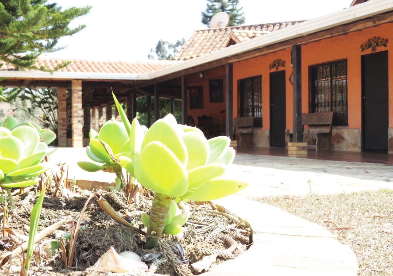 Hotel Cristo Rey Campestre Los Santos  Kültér fotó